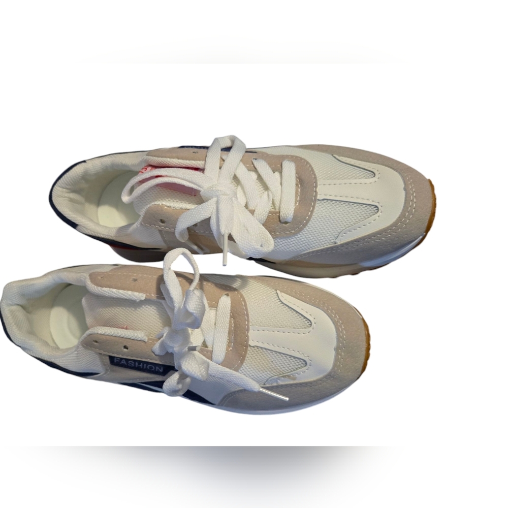 New! Women's Fashion Platform Training Sneakers - Picture 3 of 4